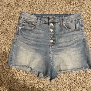 American Eagle curvy hi rise shorts